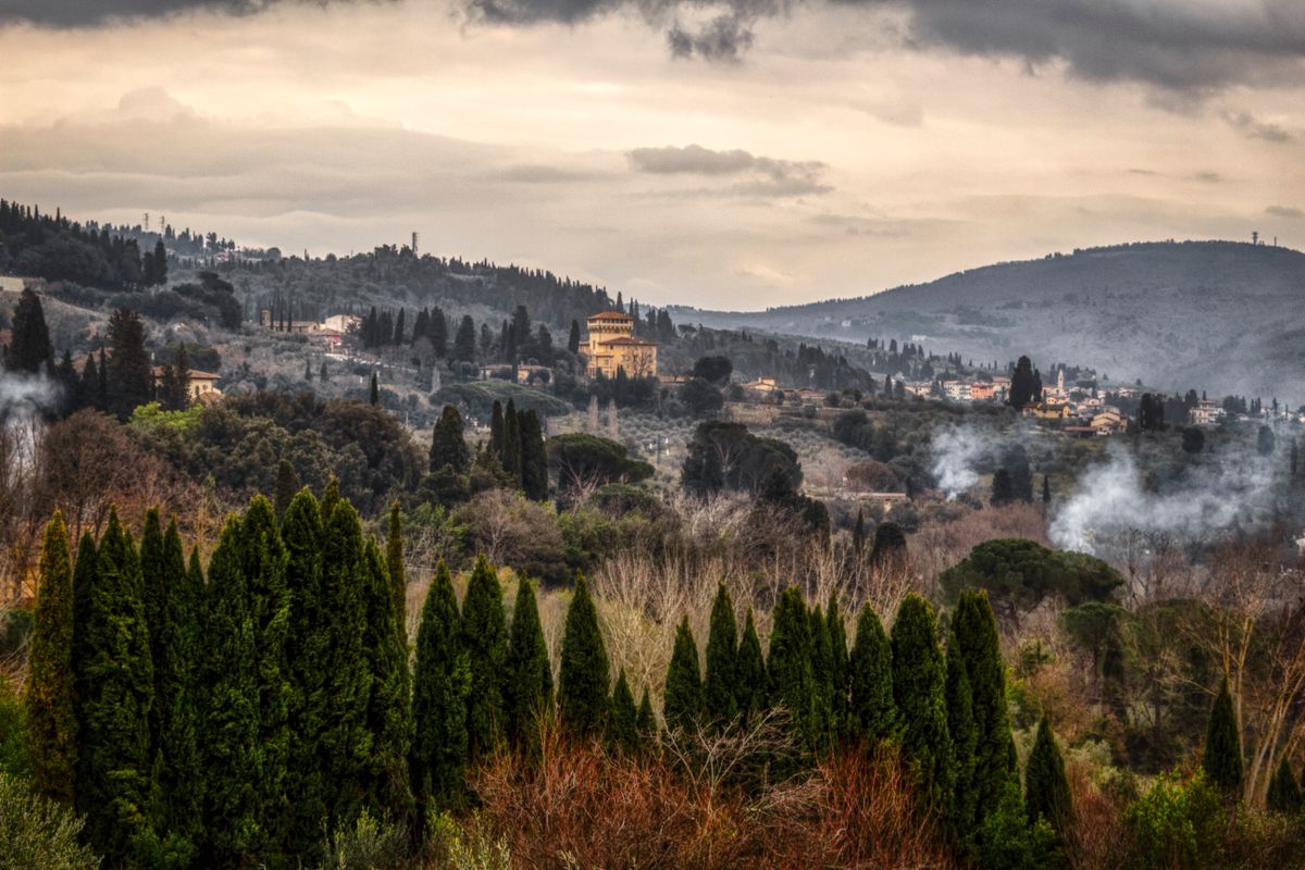 Pueblo medieval toscano